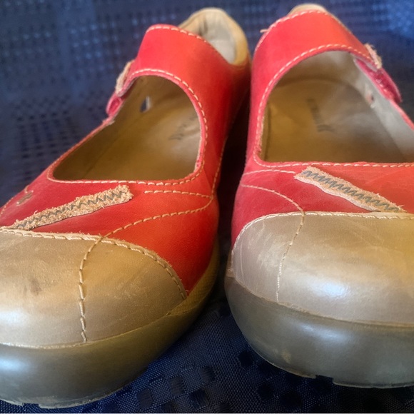 Romika red and tan genuine leather Mary Janes stitch detail super comfy size 39 - Picture 5 of 7